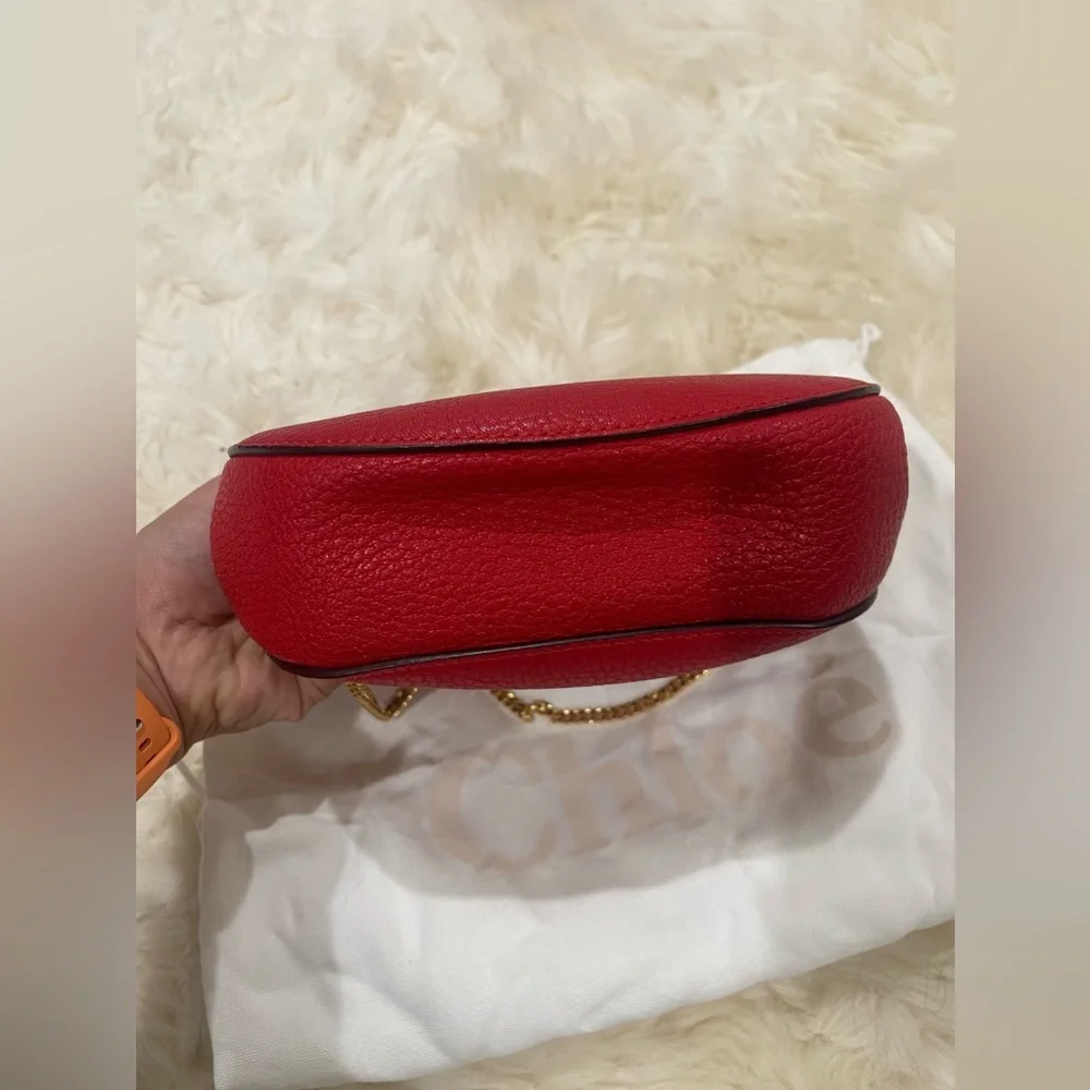 NEW: Chloe Small Drew Crossbody Bag in Red with Gold hardware - Picture 8 of 8